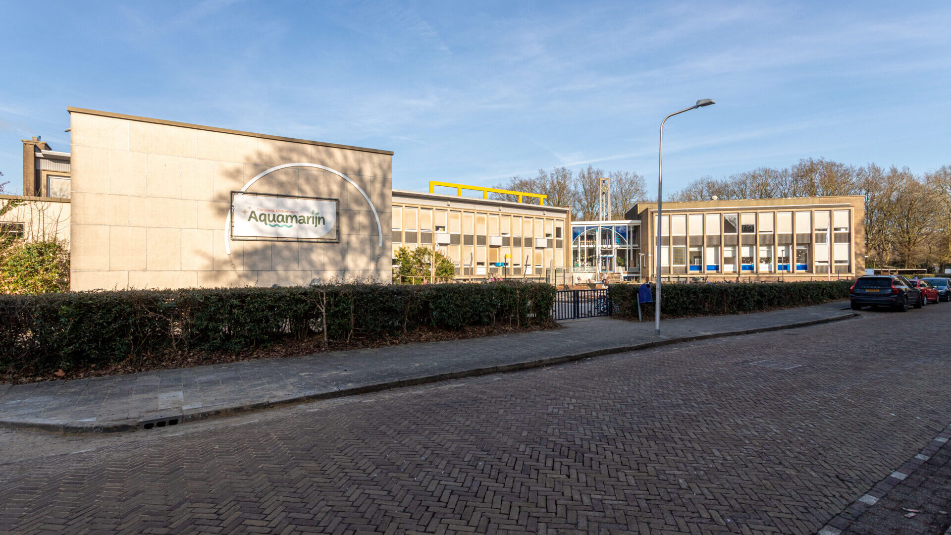 Gebouw Kindcentrum Aquamarijn aan de Assendorperdijk 55 Zwolle